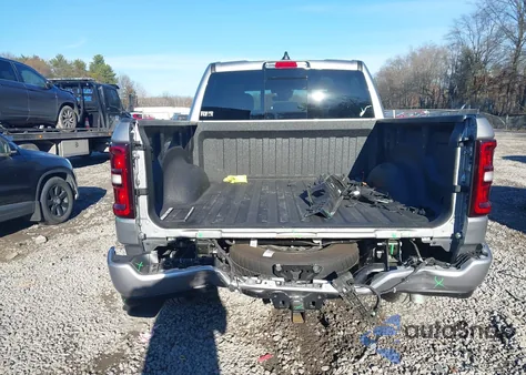 2025 Ram 1500 Tradesman 4X4 5'7 Box z USA, uszkodzony, nr VIN 1C6RRFGG2SN675364